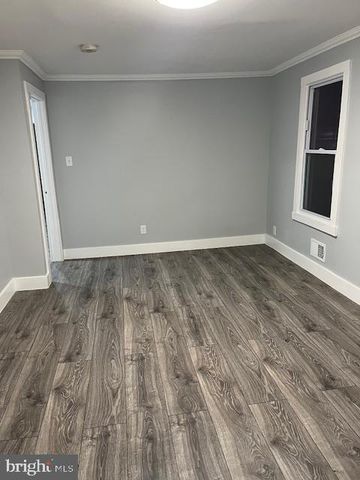1000 W FRONT ST, Florence, NJ 08518