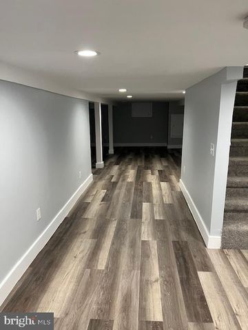1000 W FRONT ST, Florence, NJ 08518