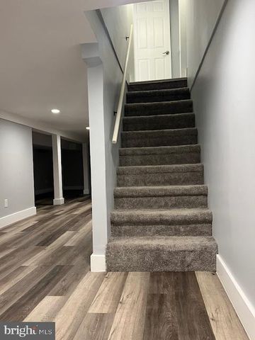 1000 W FRONT ST, Florence, NJ 08518