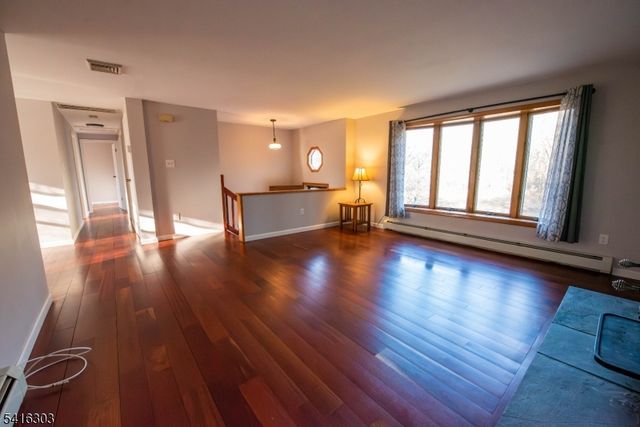 5 Piney Rd, Montague Twp., NJ 07827