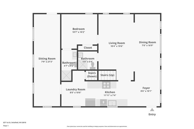 637 1st STREET, Delafield, WI 53018