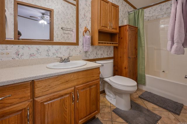 128 Seay Lane, Mena, AR 71953