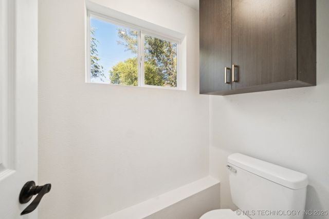 220 W Memphis Street, Broken Arrow, OK 74012