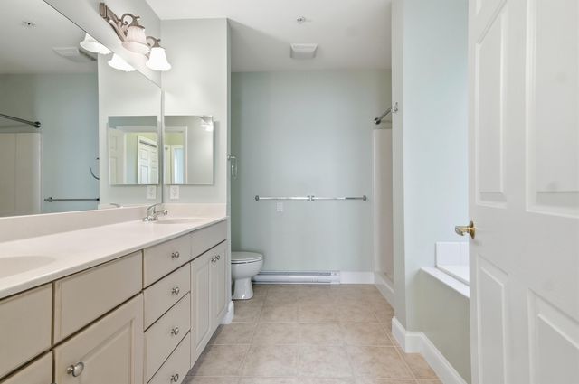 5 Sally Sweets Way Unit 110, Salem, NH 03079