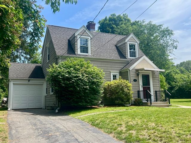 65 Franklin Rd, Longmeadow, MA 01106