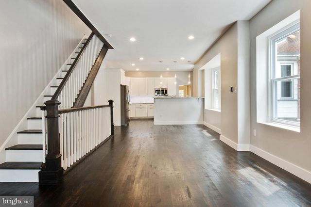 5445 RIDGE AVE, Philadelphia, PA 19128