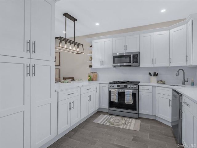 8049 88th Avenue, Woodhaven, NY 11421