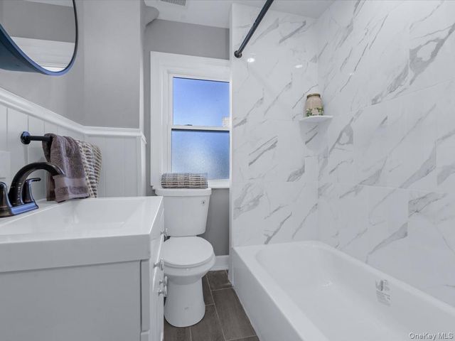 8049 88th Avenue, Woodhaven, NY 11421