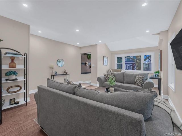 8049 88th Avenue, Woodhaven, NY 11421