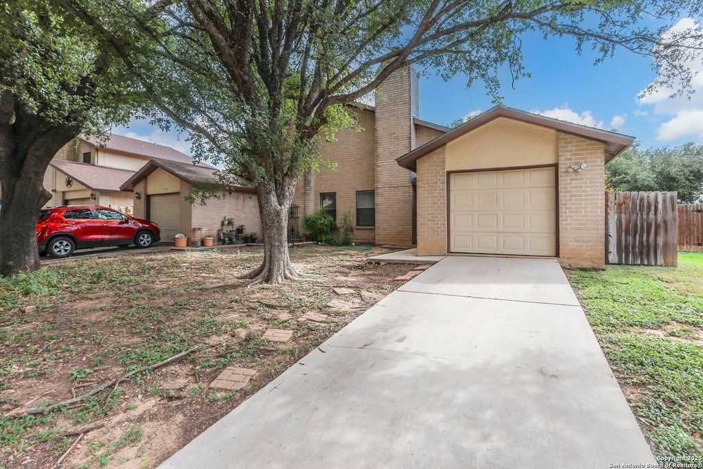 6838 Betty Levy, San Antonio, TX 78227