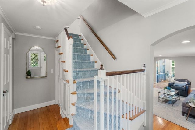 14 Standish Rd, Wellesley, MA 02481