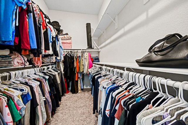 9214 Secretariat Lane, Mont Belvieu, TX 77523