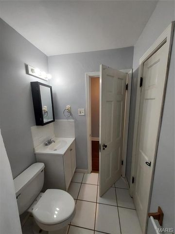 4924 Kemper Avenue 1st Floor West, St Louis, MO 63139