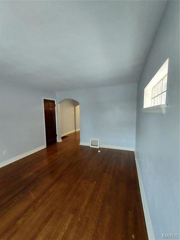 4924 Kemper Avenue 1st Floor West, St Louis, MO 63139