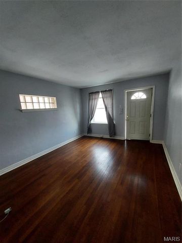 4924 Kemper Avenue 1st Floor West, St Louis, MO 63139