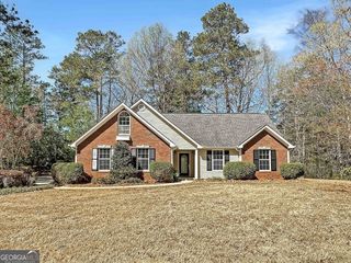 40 Teal Court, Senoia, GA 30276