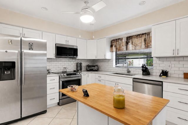 4632 Finchwood Way B, Boynton Beach, FL 33436