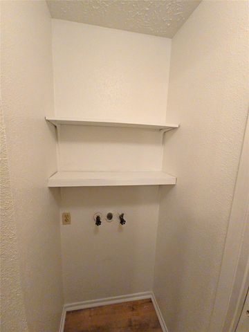 10906 Maple Rock Drive, Humble, TX 77396