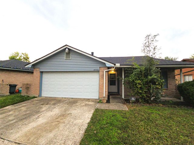 10906 Maple Rock Drive, Humble, TX 77396