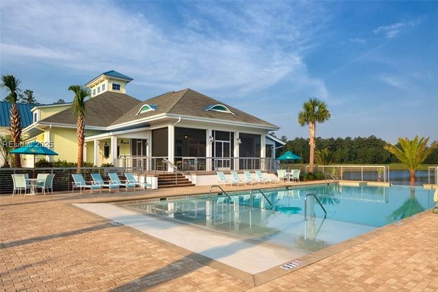 731 Harborside Dr, Hardeeville, SC 29927