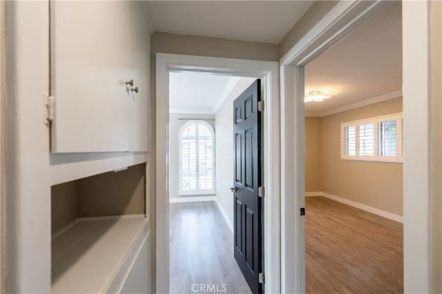 17200 Willard, Lake Balboa, CA 91406