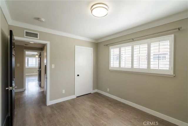 17200 Willard, Lake Balboa, CA 91406