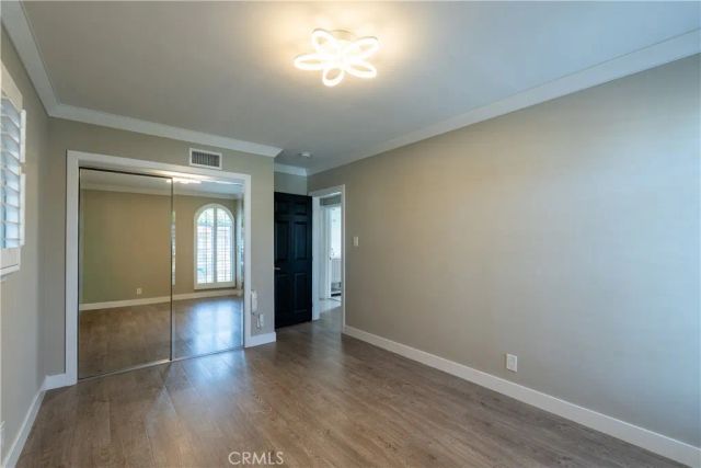 17200 Willard, Lake Balboa, CA 91406