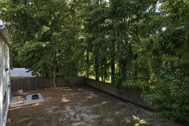 2916 Smooth Stone Trail, Raleigh, NC 27610