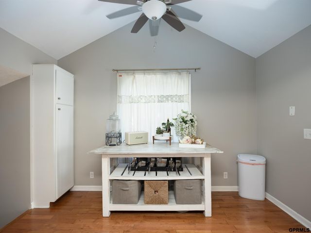 1823 S 155 Avenue, Omaha, NE 68144