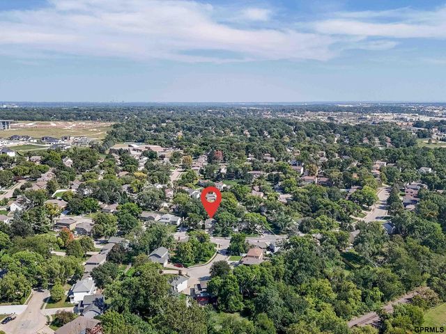 1823 S 155 Avenue, Omaha, NE 68144