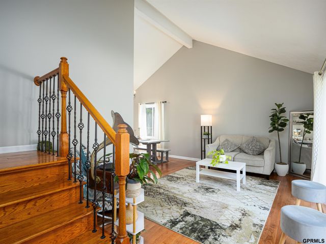 1823 S 155 Avenue, Omaha, NE 68144