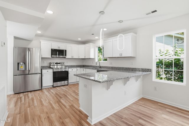 516 Singletary Street SE, Wilson, NC 27893