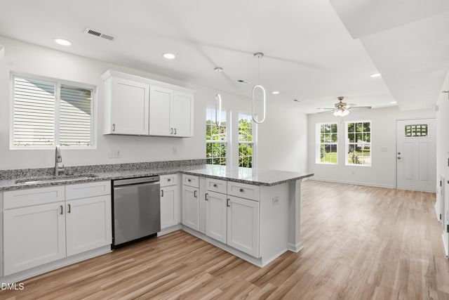 516 Singletary Street SE, Wilson, NC 27893