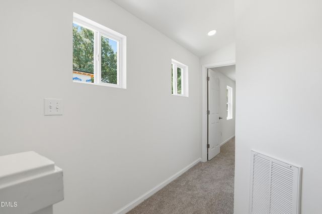 516 Singletary Street SE, Wilson, NC 27893