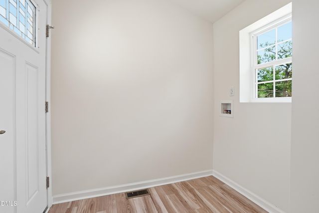 516 Singletary Street SE, Wilson, NC 27893