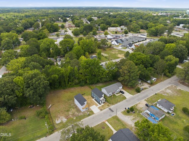 516 Singletary Street SE, Wilson, NC 27893