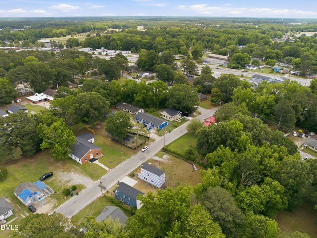 516 Singletary Street SE, Wilson, NC 27893