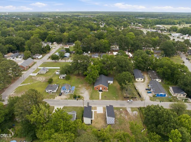 516 Singletary Street SE, Wilson, NC 27893