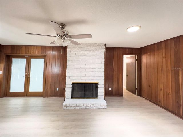 4503 CRICHTON LANE, Orlando, FL 32806