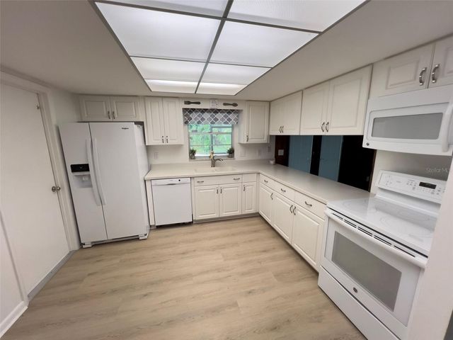 4503 CRICHTON LANE, Orlando, FL 32806