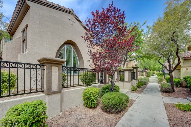 11337 Corsica Mist Avenue, Las Vegas, NV 89135