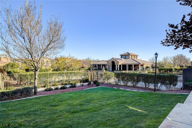 11337 Corsica Mist Avenue, Las Vegas, NV 89135