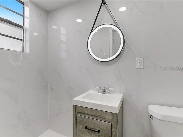 1862 6TH STREET, Sarasota, FL 34236