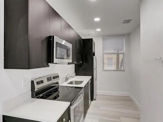 1862 6TH STREET, Sarasota, FL 34236