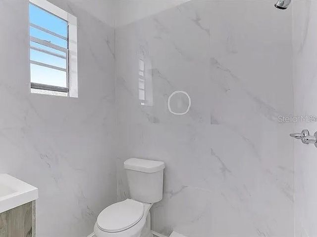 1862 6TH STREET, Sarasota, FL 34236