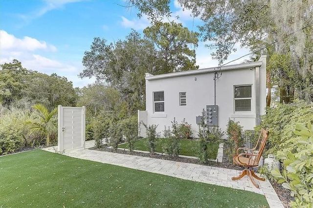 1862 6TH STREET, Sarasota, FL 34236