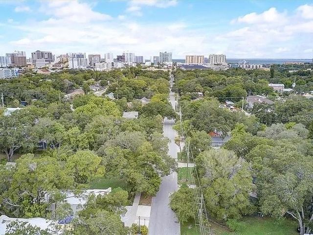 1862 6TH STREET, Sarasota, FL 34236