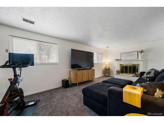 9837 W Arizona Ave, Lakewood, CO 80232