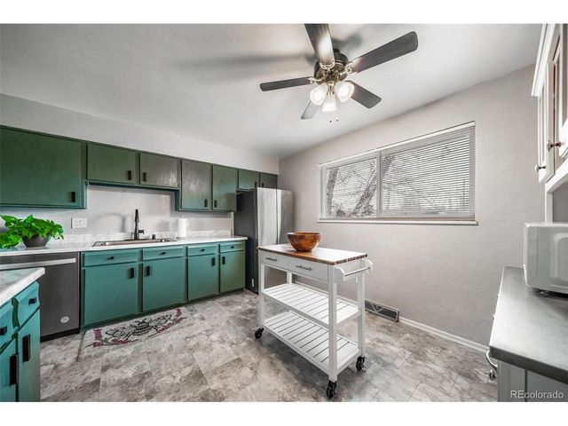 9837 W Arizona Ave, Lakewood, CO 80232