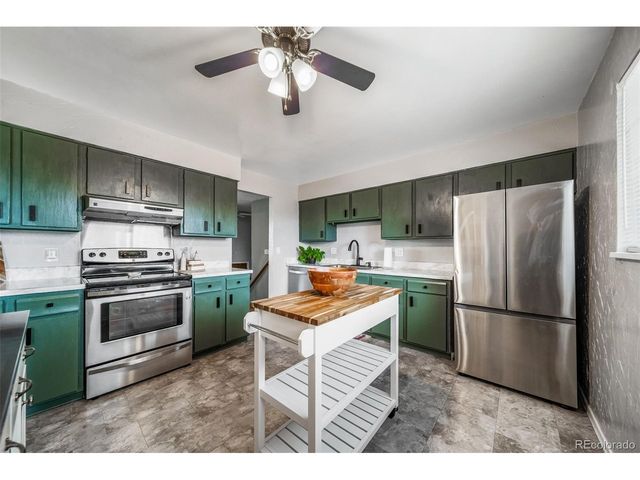 9837 W Arizona Ave, Lakewood, CO 80232